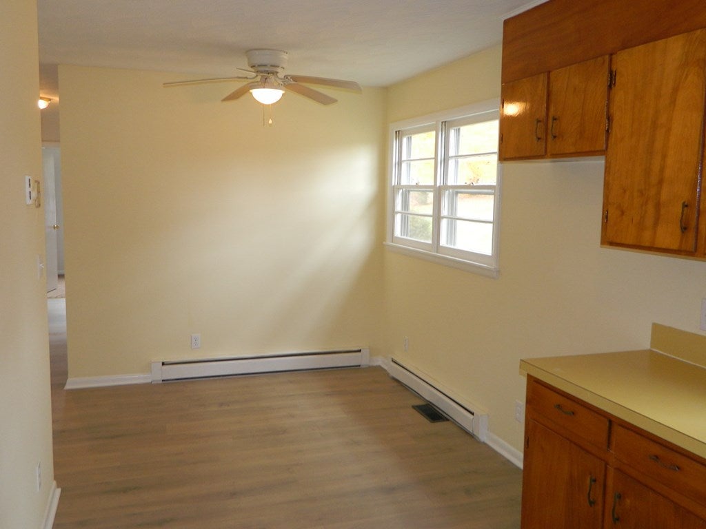 31225 Old Stage Road Glade Spring, VA 24340 - Photo 9 of 31 Gallery Image 9