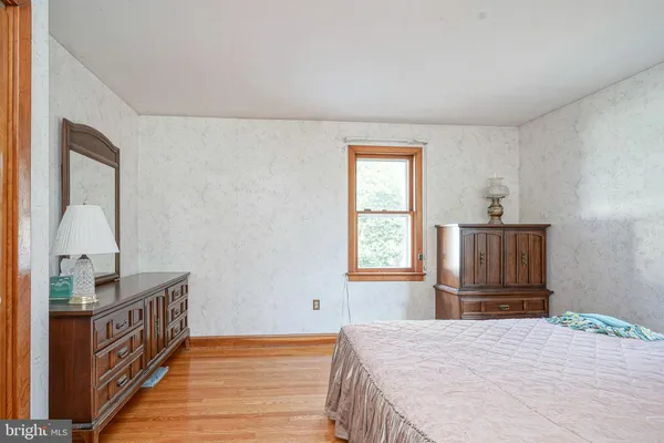 $279,900 | 617 Elm Avenue, Woodbury Heights, NJ 08097
