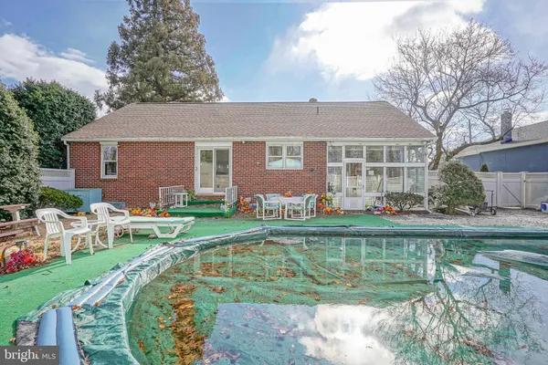 $279,900 | 617 Elm Avenue, Woodbury Heights, NJ 08097