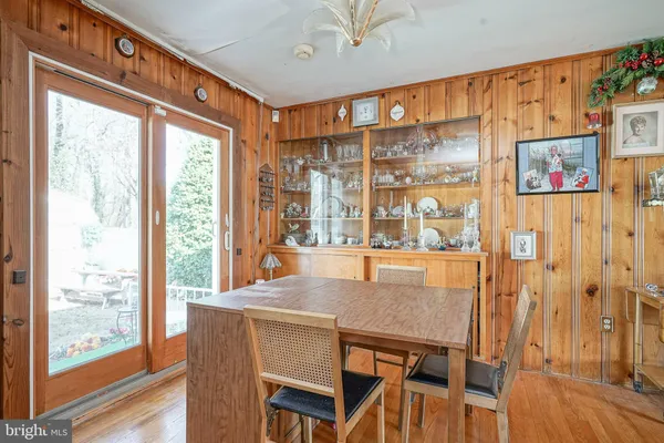 $279,900 | 617 Elm Avenue, Woodbury Heights, NJ 08097