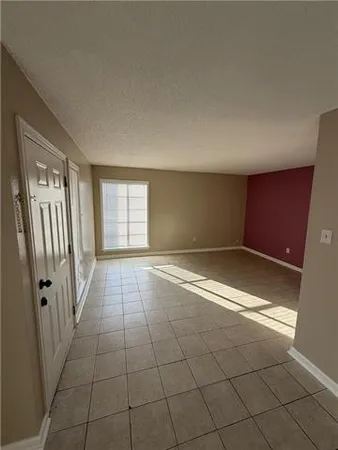 $1,800 | 1211 Lochlomand Drive, Harvey, LA 70058