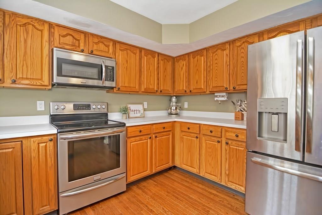 85 Boston Road Sutton, MA 01590 - Photo 10 of 41