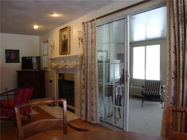 $374,900 | 48 Arnold Court, Unit A, North Providence, RI 02904