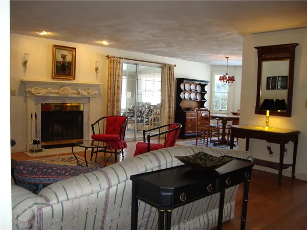 $374,900 | 48 Arnold Court, Unit A, North Providence, RI 02904