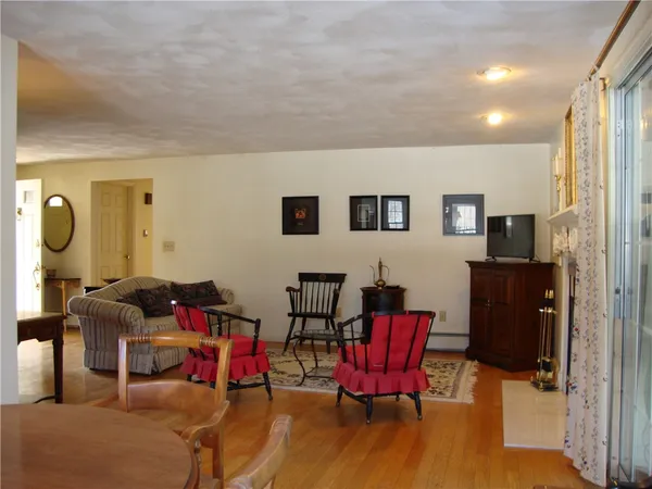 $374,900 | 48 Arnold Court, Unit A, North Providence, RI 02904
