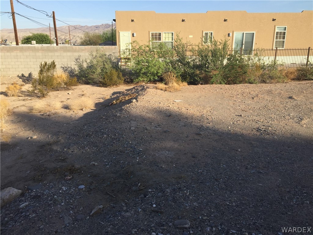 1638 Ramar Road Bullhead City, AZ 86442 - Photo 8 of 15 Gallery Image 8