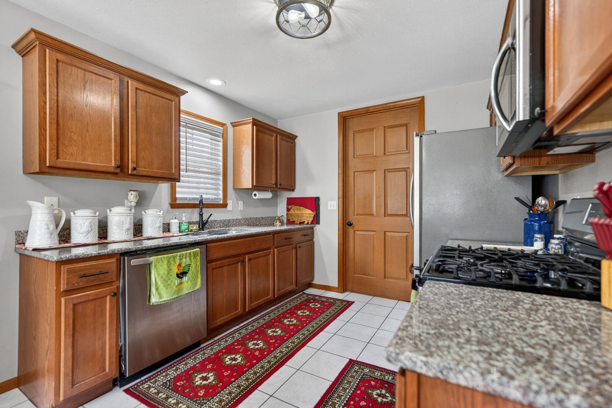 8331 Crooked Bend Road Machesney Park, IL 61115 - Photo 7 of 22