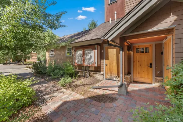 $950,000 | 14 Arabella Drive, Unit 6516, Dillon, CO 80435