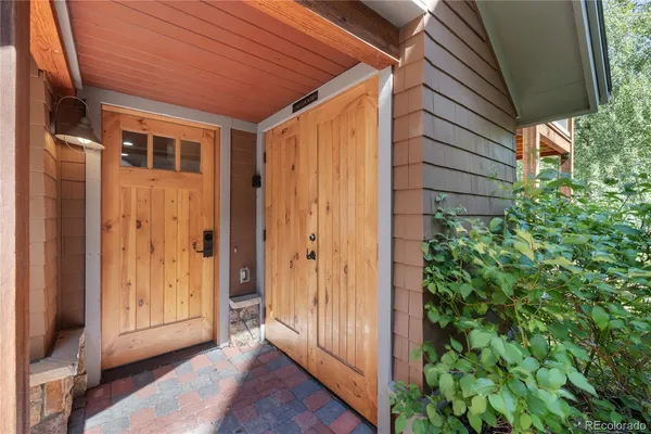 $950,000 | 14 Arabella Drive, Unit 6516, Dillon, CO 80435