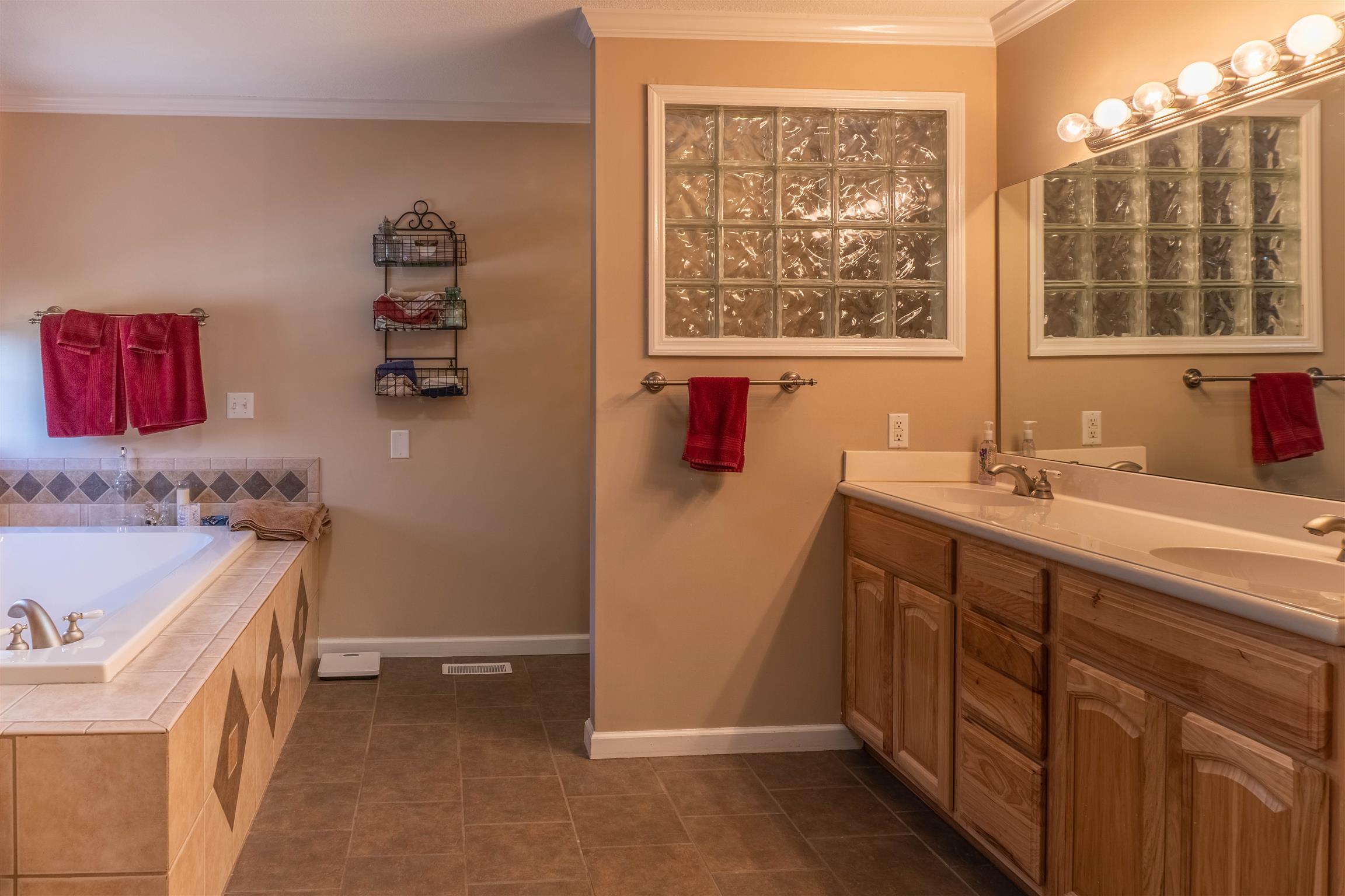 2141 Cunningham Road Cookeville, TN 38506 - Photo 15 of 30 Double vanities!