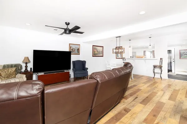 $179,000 | 1815 South Oak Street, Brady, TX 76825