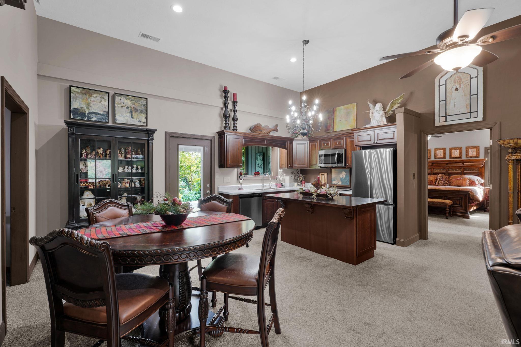 2807 Williams Road Bedford, IN 47421 - Photo 4 of 38 Gallery Image 4