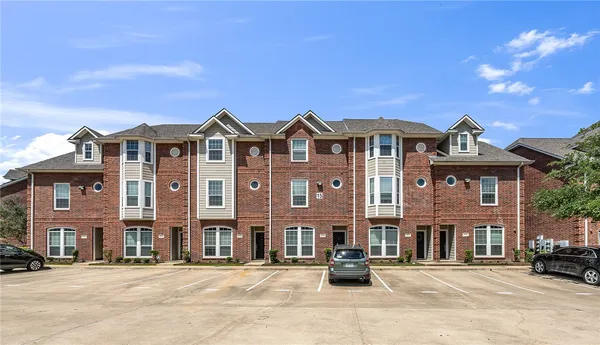 $1,900 | 305 Holleman Drive East, Unit 1506, College Station, TX 77840
