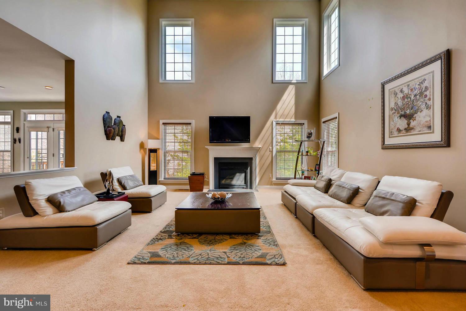 2005 Holly Ridge Court Lutherville-Timonium, MD 21093 - Photo 17 of 30 Family Room