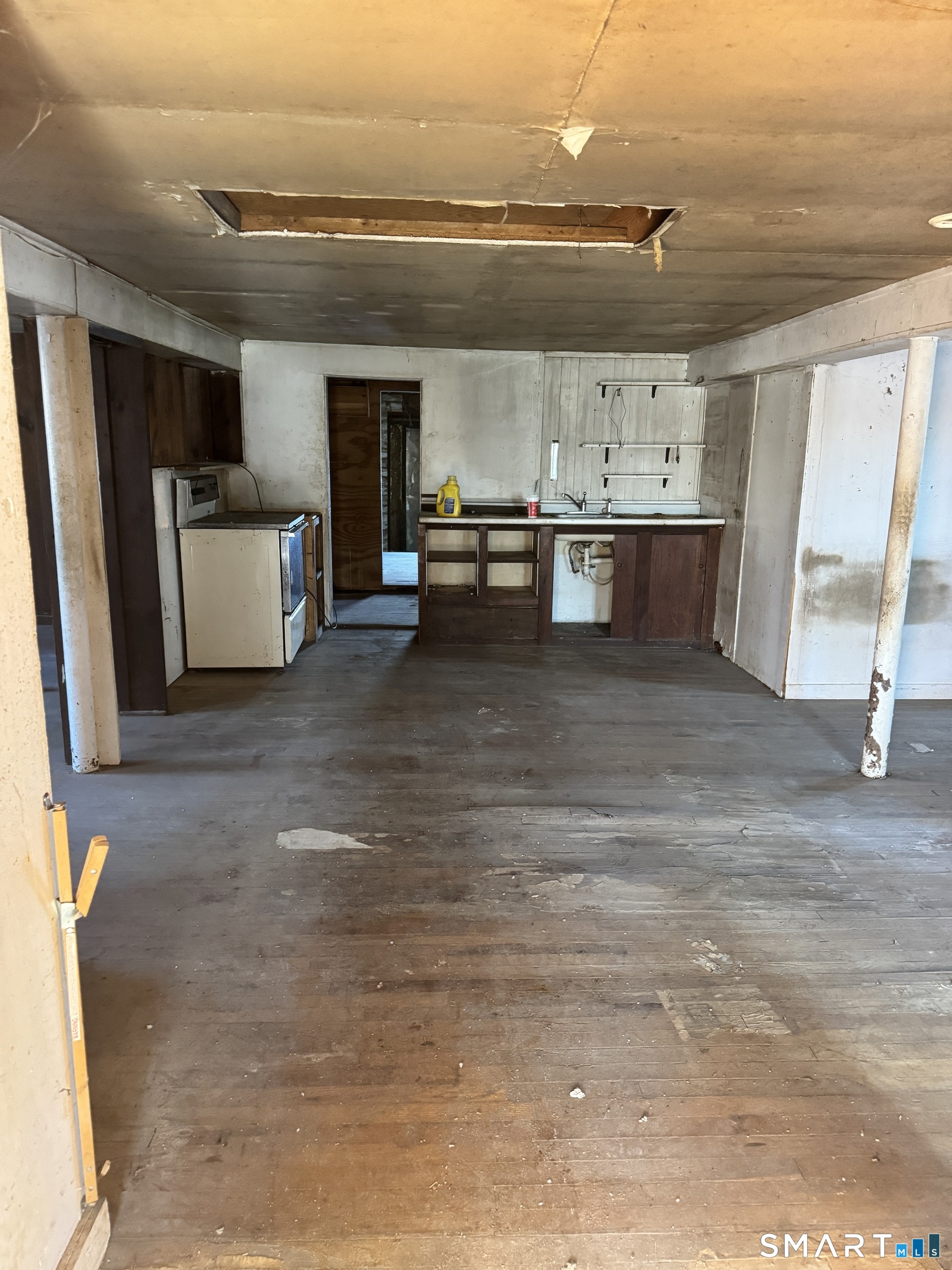 53 Wells Road Granby, CT 06035 - Photo 6 of 8