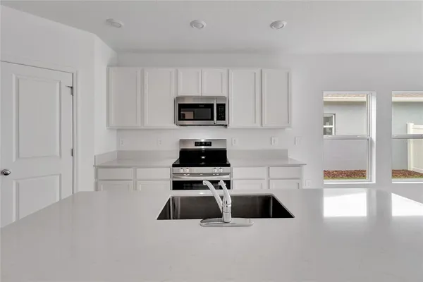 $2,500 | 275 Puma Loop, Groveland, FL 34736
