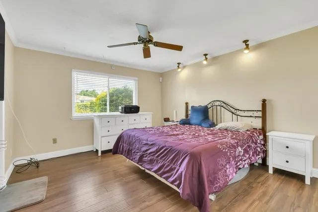 $399,900 | 4600 Le Donne Drive, Sacramento, CA 95823