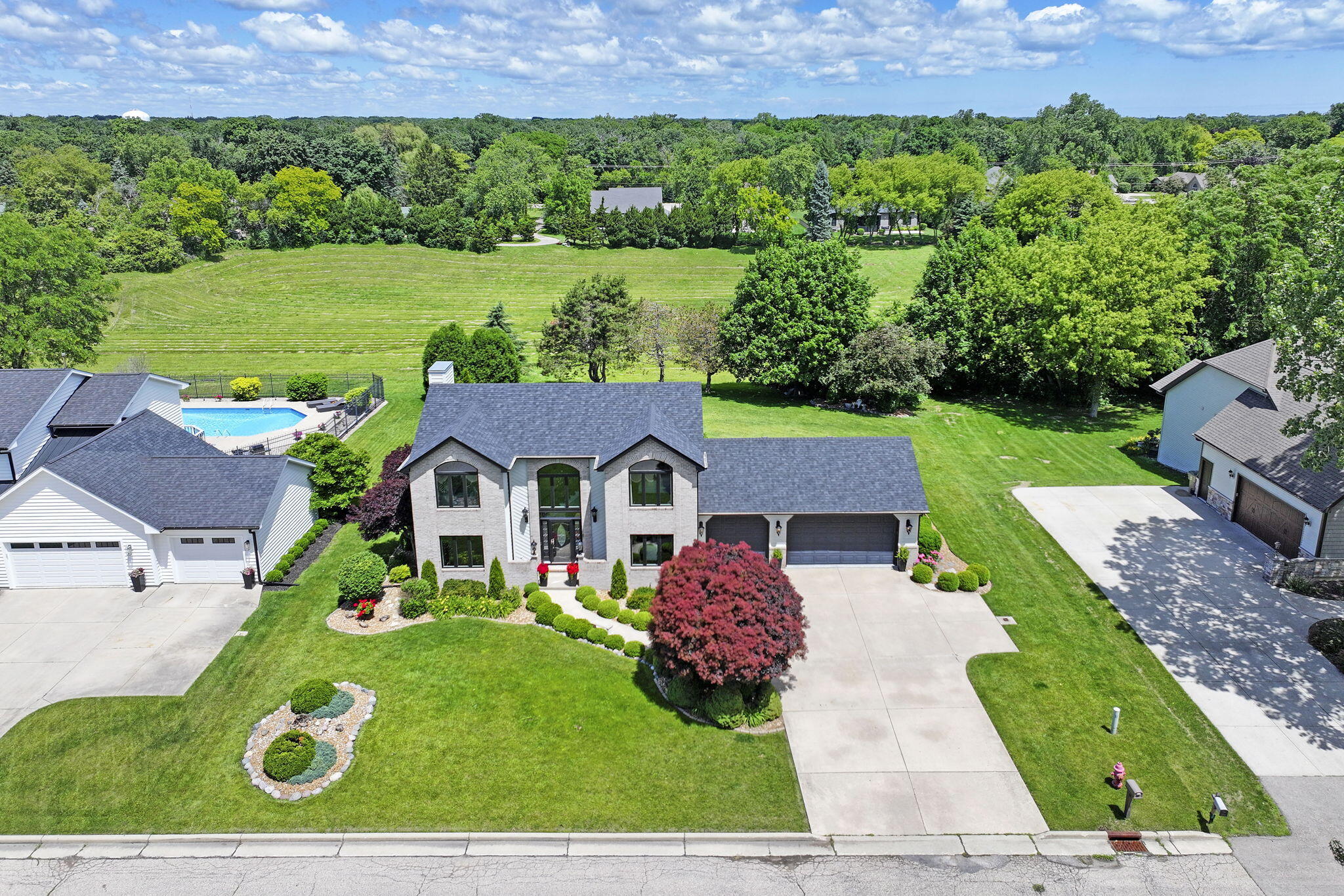 4366 86th Street Pleasant Prairie, WI 53142 - Photo 2 of 49 Front