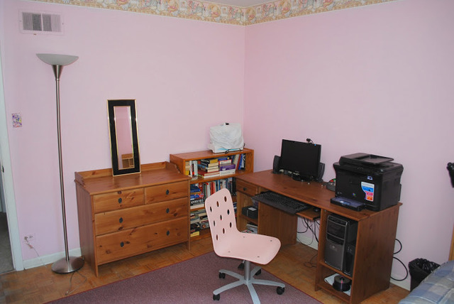 1318 Hickory Road Homewood, IL 60430 - Photo 11 of 21 a view of a workspace with furniture
