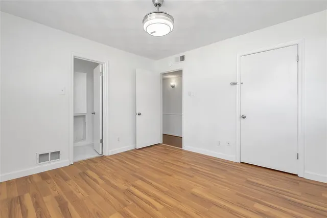 $2,250 | 5108 Mystic Trail, Dallas, TX 75216