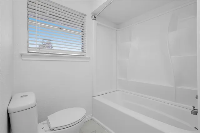 $2,250 | 5108 Mystic Trail, Dallas, TX 75216