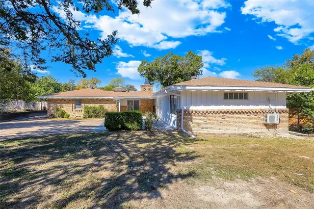 $2,250 | 5108 Mystic Trail, Dallas, TX 75216