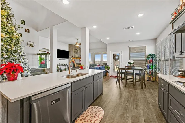 $3,900 | 441 Green Terrace Court, Midlothian, TX 76065