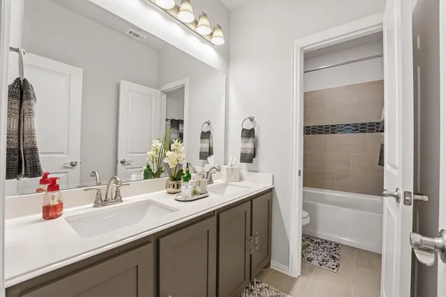 $3,900 | 441 Green Terrace Court, Midlothian, TX 76065