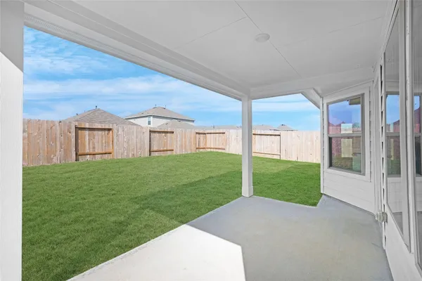 $1,800 | 915 Silver Birch Branch, Magnolia, TX 77354