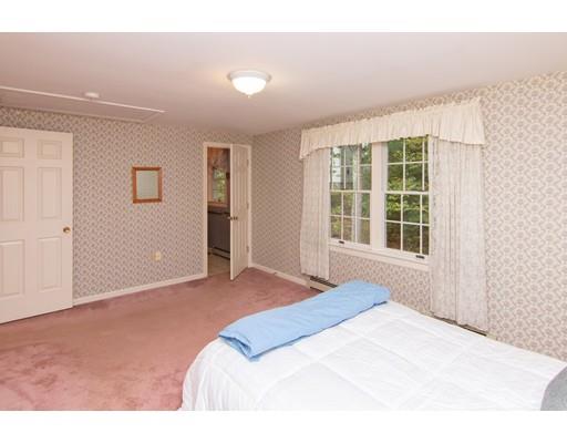 391 Old Post Road Walpole, MA 02081 - Photo 16 of 36 Gallery Image 16