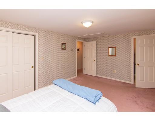 391 Old Post Road Walpole, MA 02081 - Photo 18 of 36 Gallery Image 18