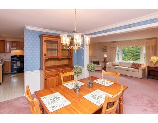 391 Old Post Road Walpole, MA 02081 - Photo 9 of 36 Gallery Image 9