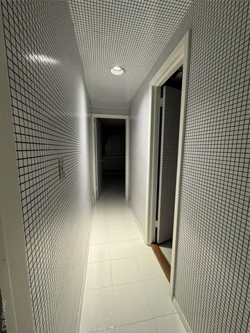 $9,500 | 19 Flamingo Road, East Hills, NY 11576