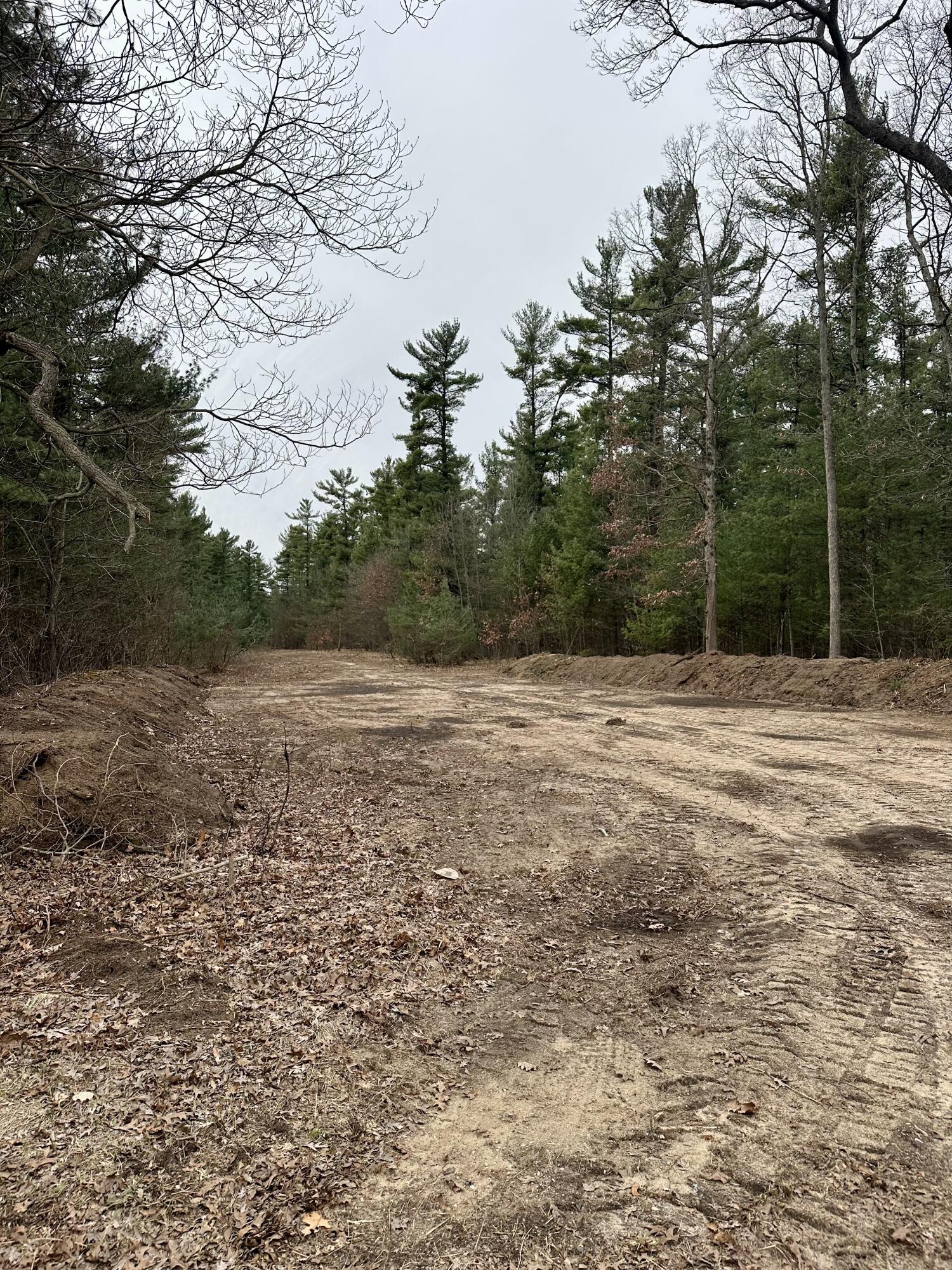 441 Brooks Road North Muskegon, MI 49442 - Photo 11 of 11 IMG_3537