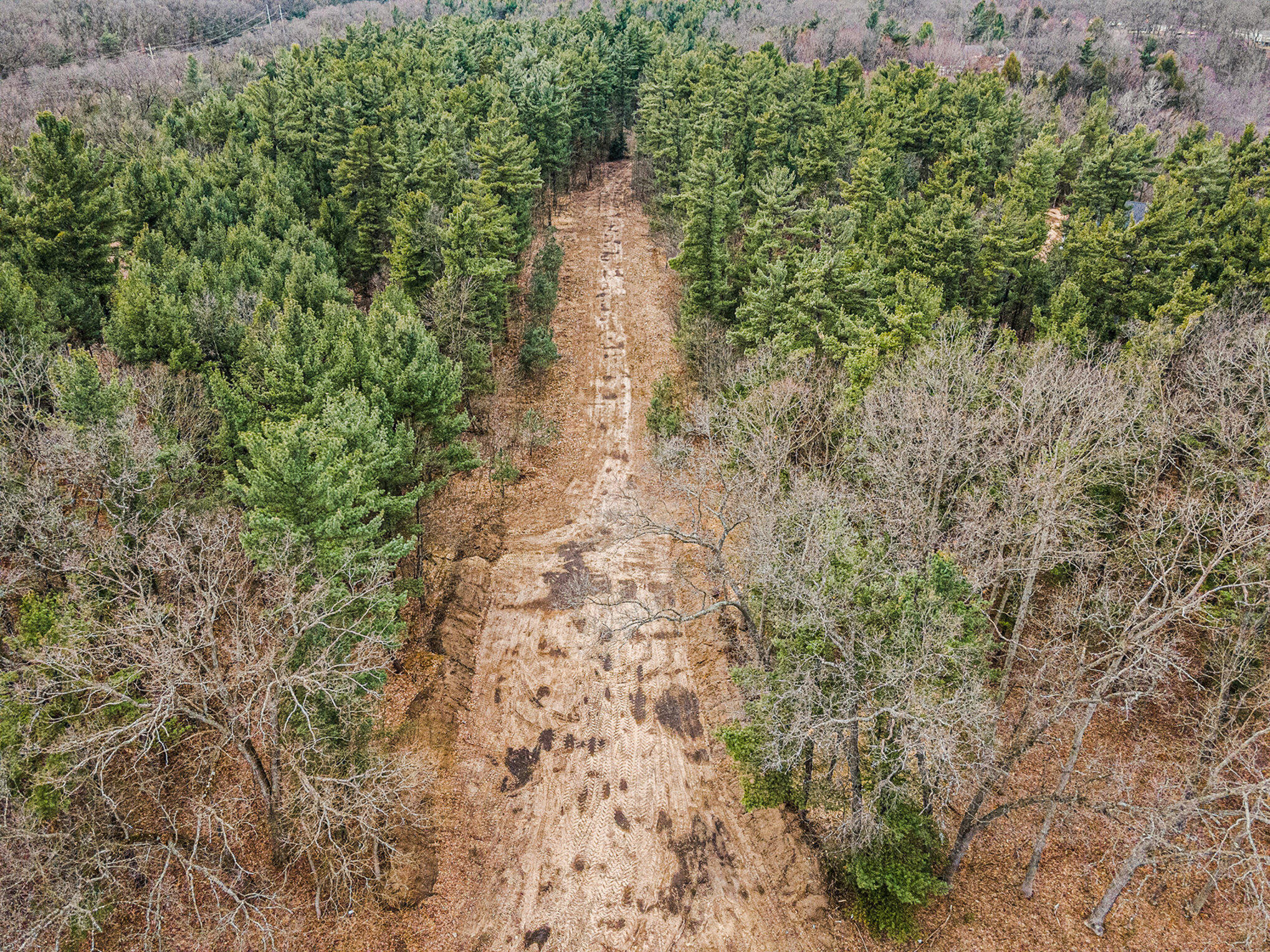 441 Brooks Road North Muskegon, MI 49442 - Photo 3 of 11 008_dji_0674_914