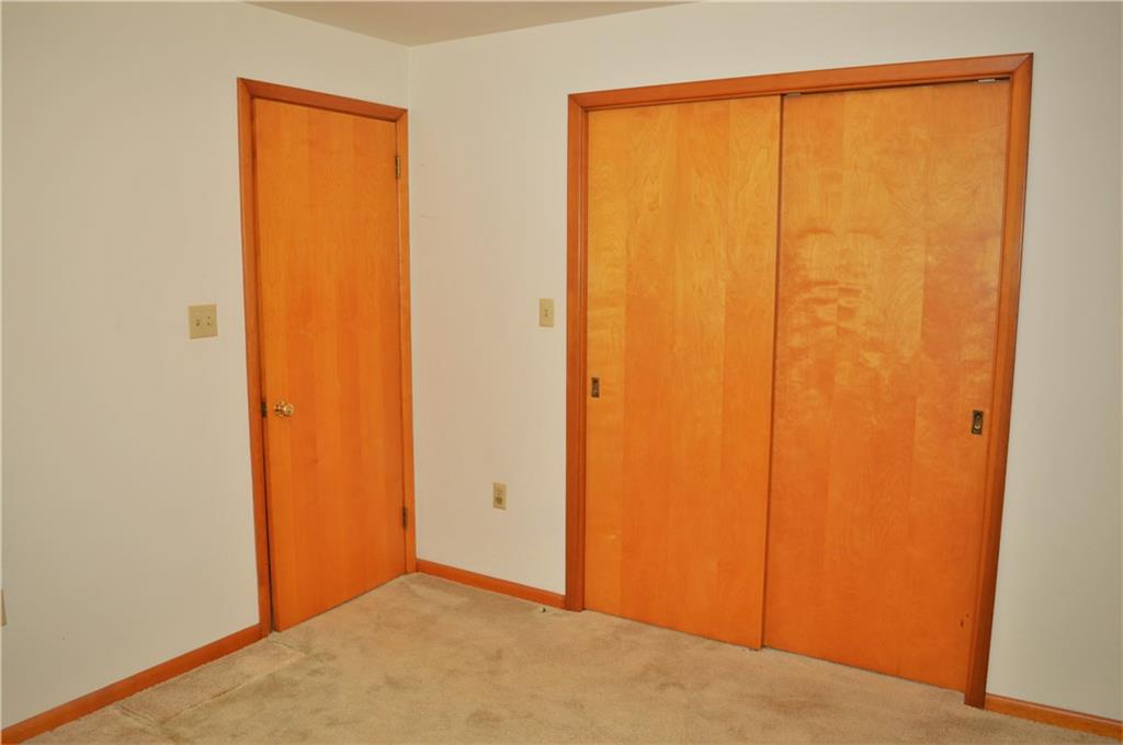 2073 Silverville Road Freeport, PA 16229 - Photo 18 of 25 Bedroom 3 Closet and Door to Bedroom 2