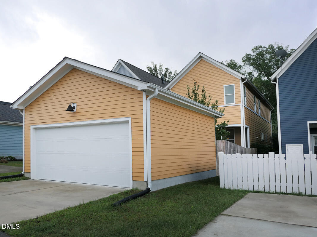 35 Hawk Point Road Chapel Hill, NC 27516 - Photo 27 of 37 Rear View