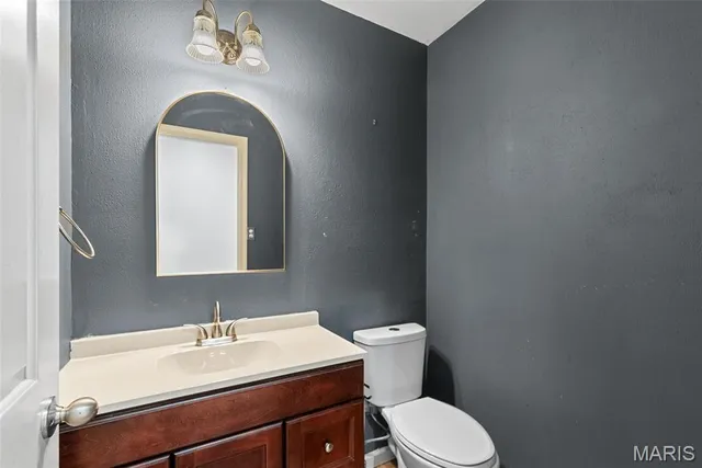 $415,000 | 7312 Melbourne Avenue, Shrewsbury, MO 63119