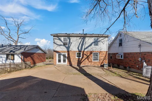 $415,000 | 7312 Melbourne Avenue, Shrewsbury, MO 63119