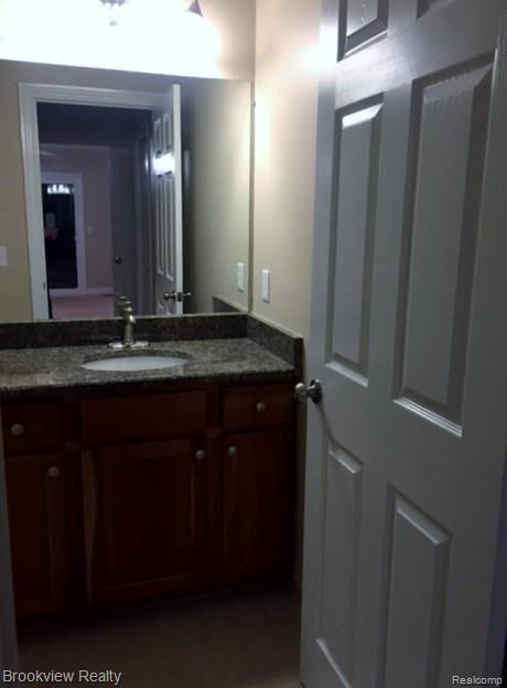 3021 Harrison Avenue Rochester Hills, MI 48307 - Photo 8 of 18