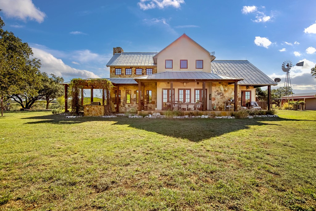 5059 Trainer Wuest Road Blanco, TX 78606 - Photo 23 of 56 Gallery Image 23