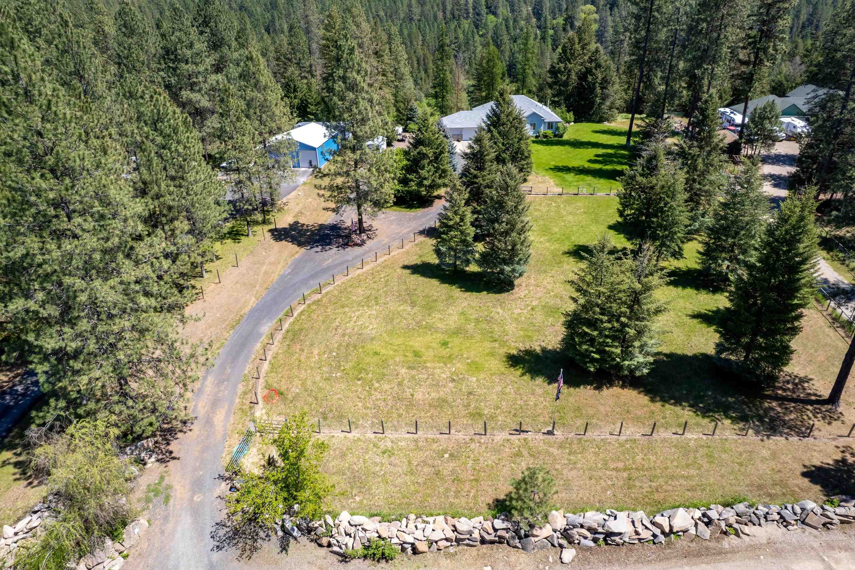 32410 North Ridge Road Chattaroy, WA 99003 - Photo 11 of 50