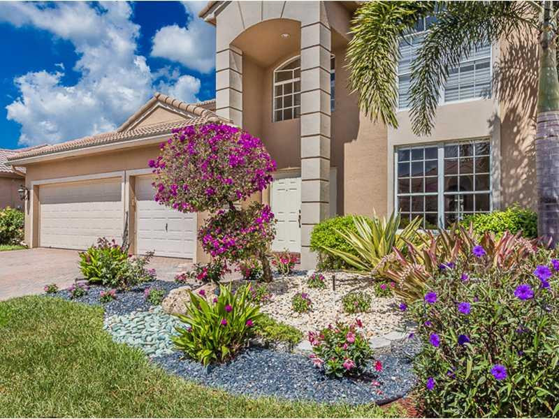 8641 Via Ancho Road Boca Raton, FL 33433 - Photo 2 of 35 Exterior Front