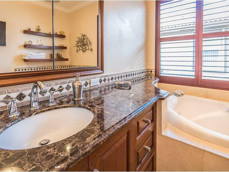 8641 Via Ancho Road Boca Raton, FL 33433 - Photo 29 of 35 Bathroom Master