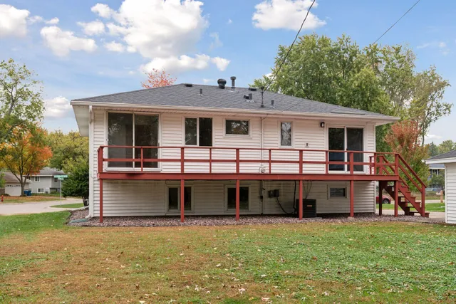 $320,000 | 253 Stardust Boulevard, Circle Pines, MN 55014