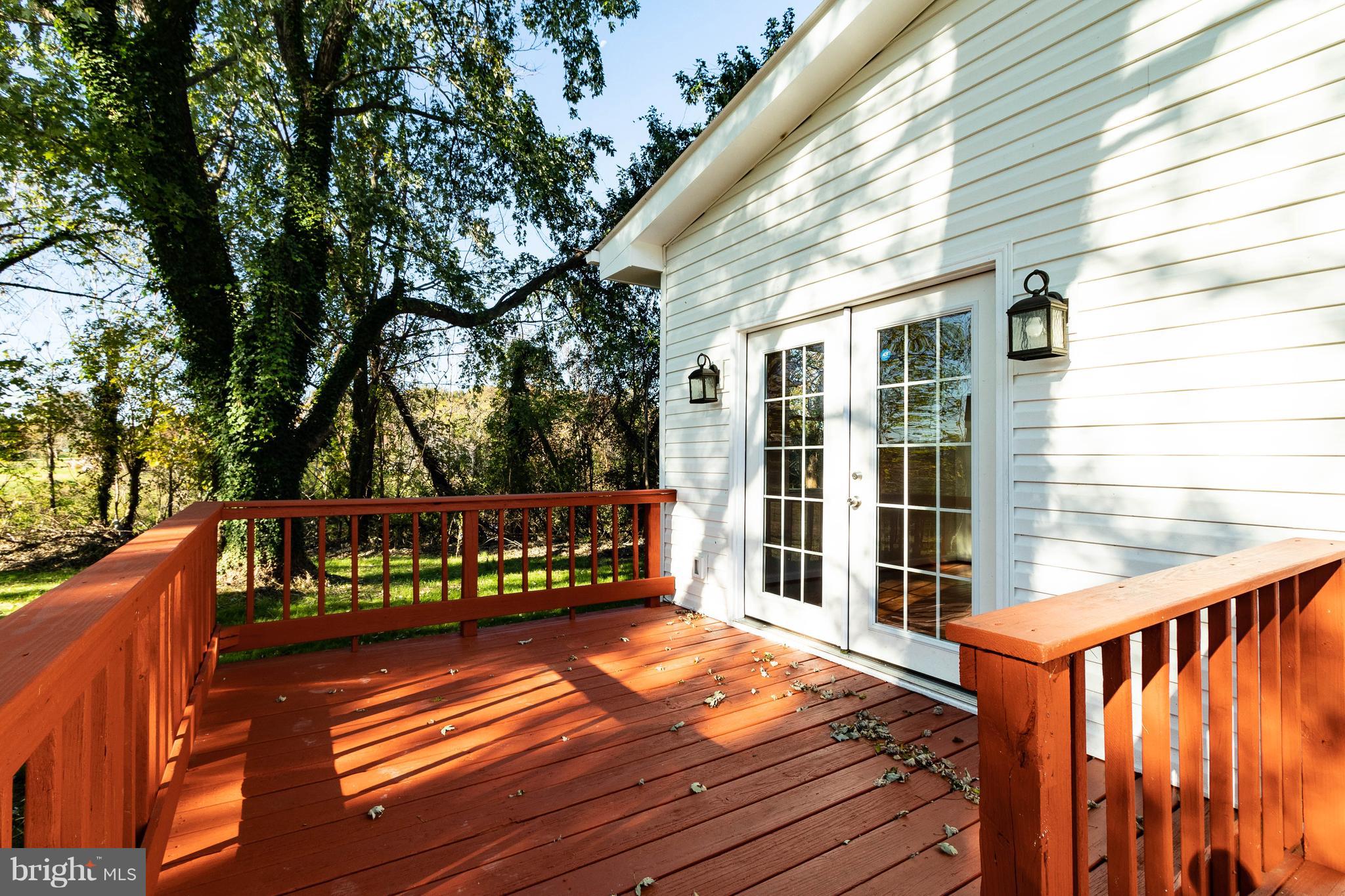 Spacious deck space for outdoor entertainment