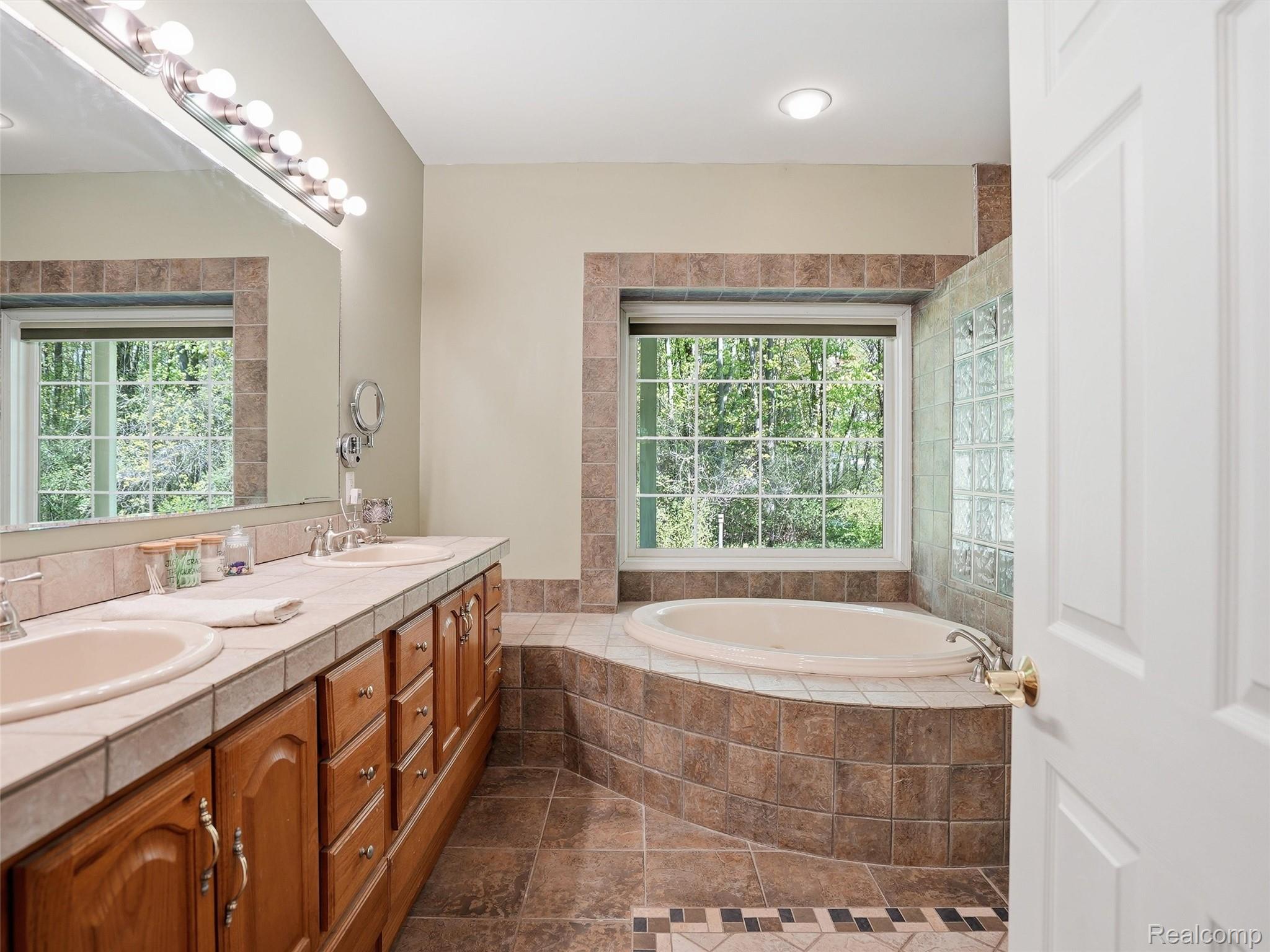 5790 Roberts Road Marine City, MI 48039 - Photo 46 of 72 47-DSC08631.jpg