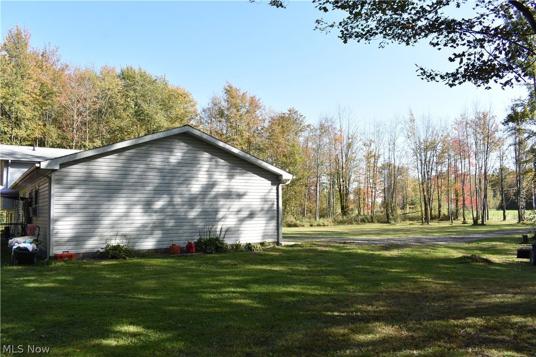 2903 East Maple Road Jefferson, OH 44047 - Photo 5 of 35
