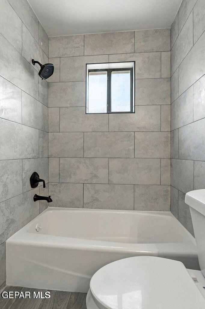 11273 Ivanhoe Drive El Paso, TX 79936 - Photo 29 of 43 33