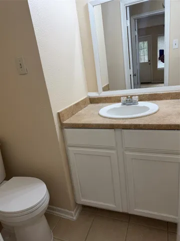 $2,500 | 9 Dewthread Court, Spring, TX 77380